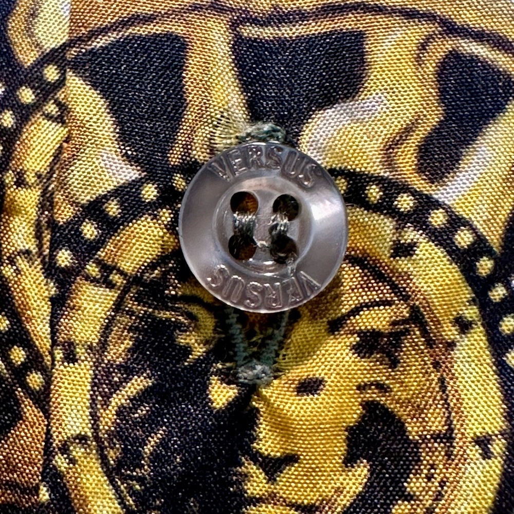 Authentic Versace Unisex Button Down Long Sleeve … - image 6